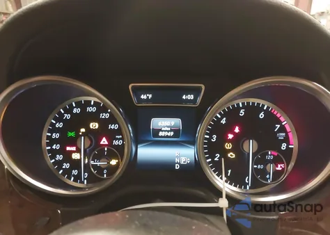 2015 Mercedes-Benz Gl 550 4Matic z USA, uszkodzony, nr VIN 4JGDF7DE5FA592928